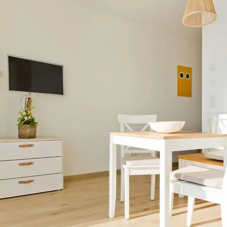 Appartement Haus Im Schilf 1 - Oase Mit Seeblick - Adults Only Neukieritzsch