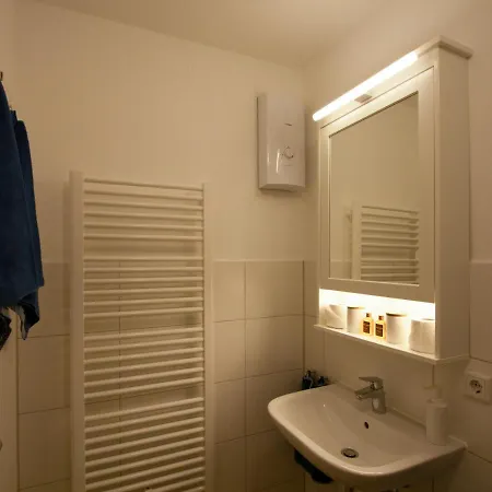 Haus Im Schilf 1 - Am Hainer Bei Leipzig * Neukieritzsch